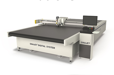Digital Flatbed Cutter With Collecting Table