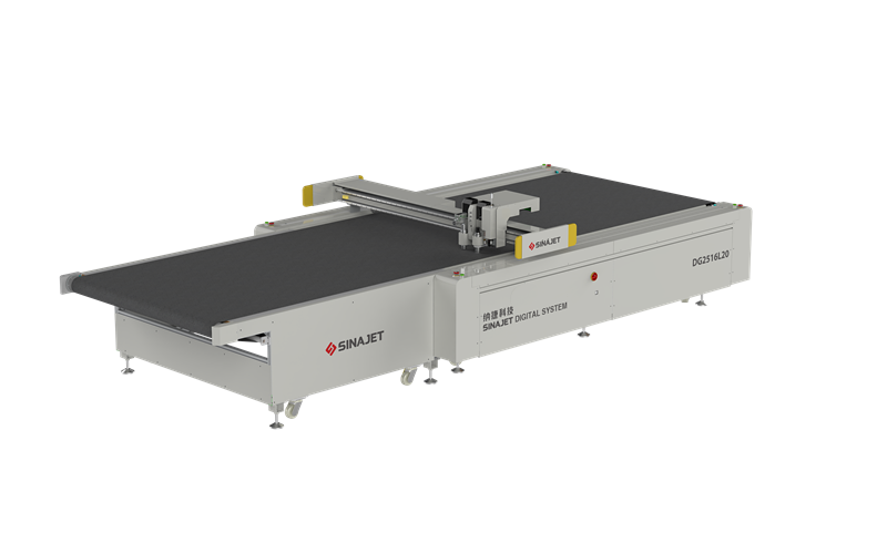 Digital Flatbed Cutter With Collecting Table